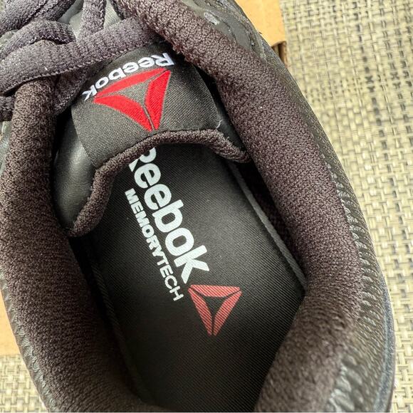 Reebok NWT Men's RB3500 Guide Work Cross Trainer Work Shoes Black Size 4 - Picture 8 of 10